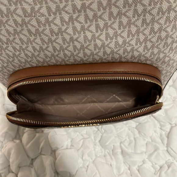 Micheal Kors school backpack main image 4